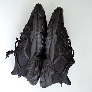 Adidas Ozweego Black Men’s 5 Women’s 6.5
